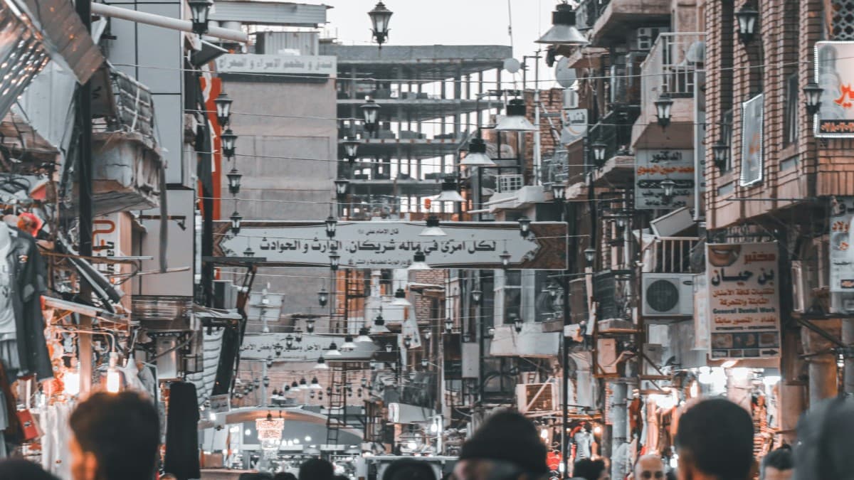 Iraq's Economy Reels as Hormuz Blockade Chokes Oil Revenues